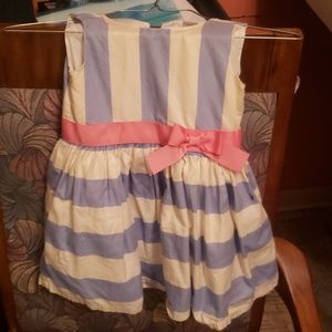 Size 2T infants dress